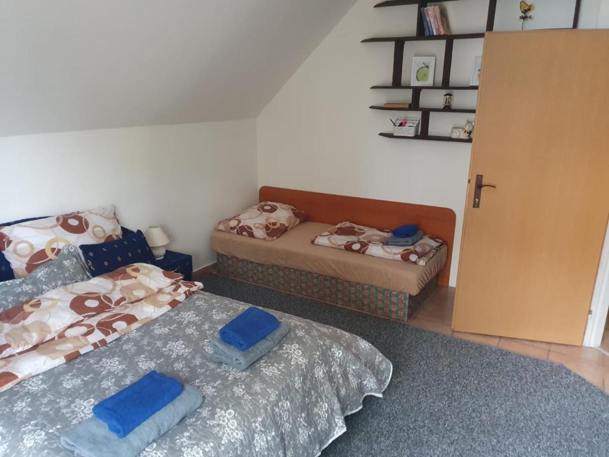 Apartman V Centre Mesta Martin Buitenkant foto