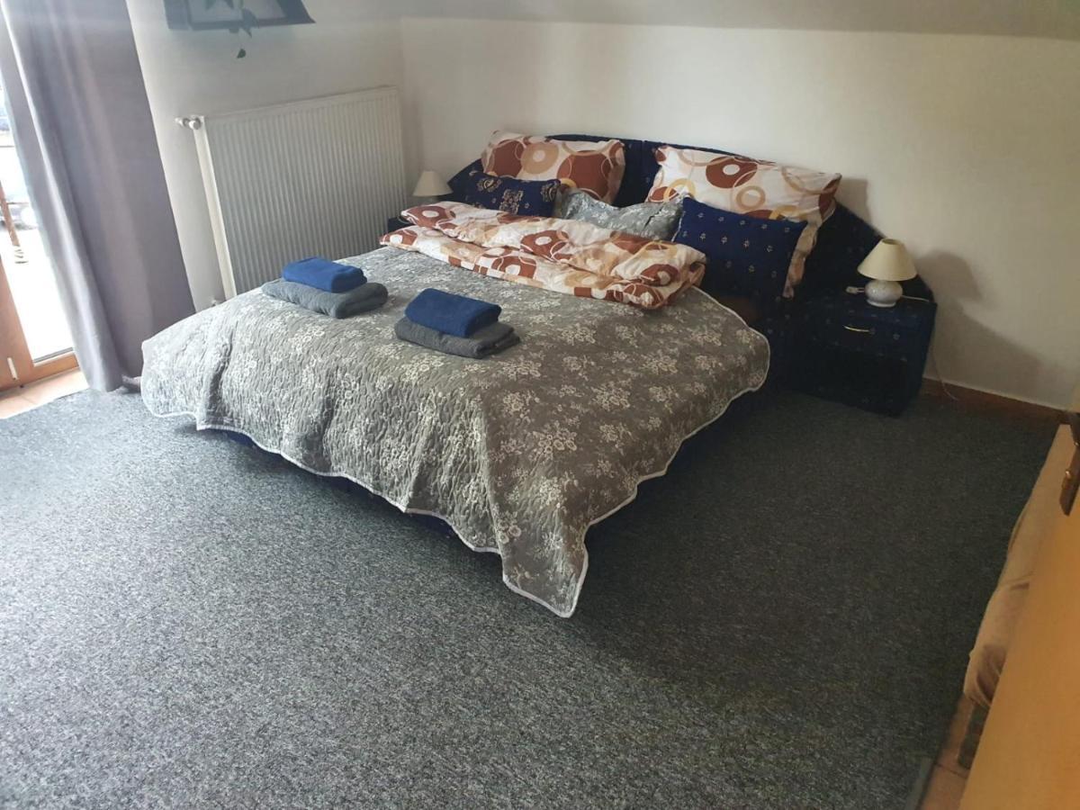 Apartman V Centre Mesta Martin Buitenkant foto